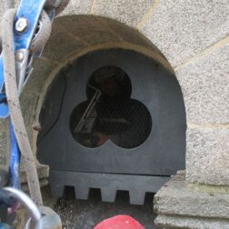 Réparation des abats-son - Eglise de Surzur (56).